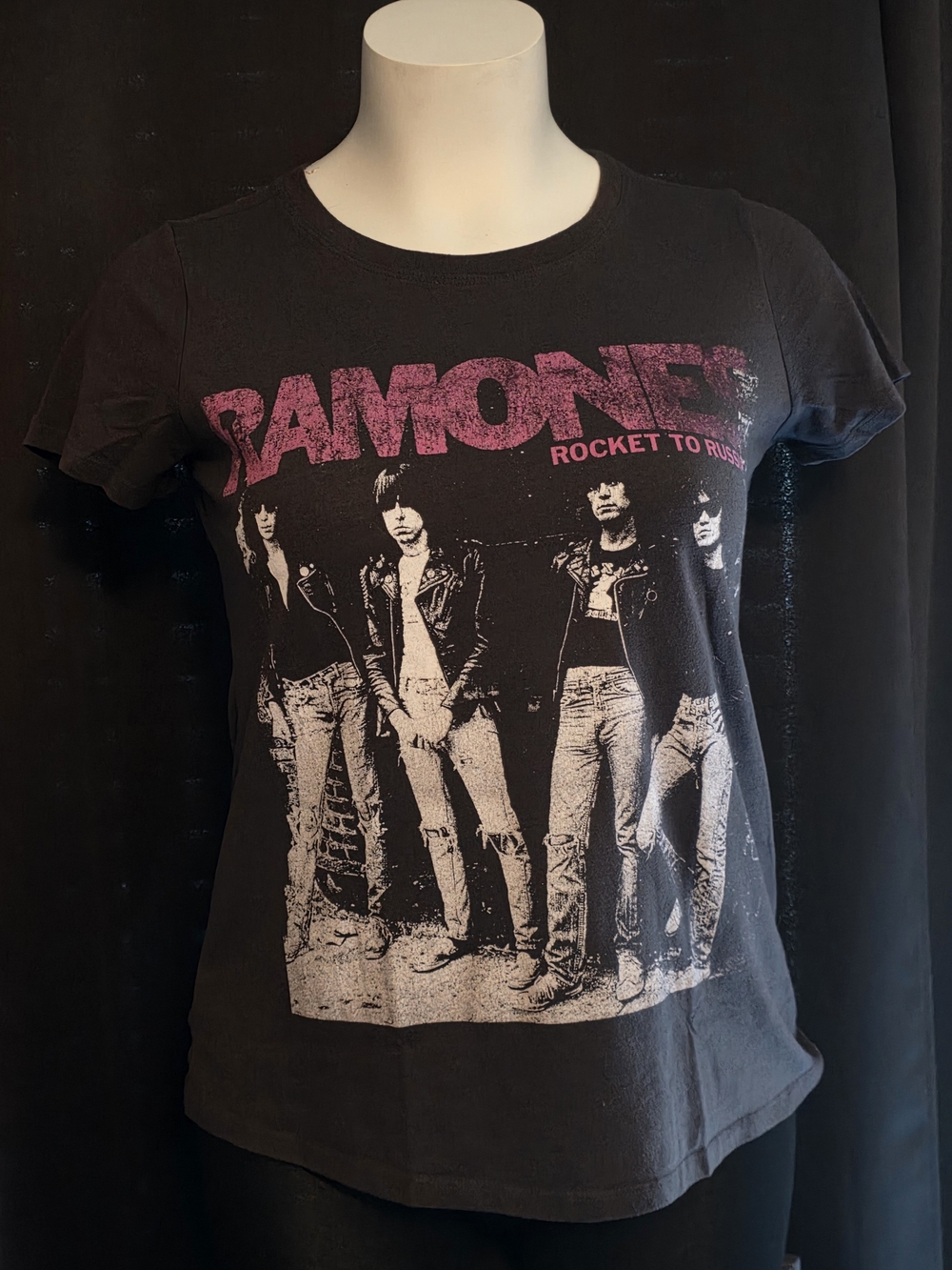 Torrid Ramones Relaxed Fit Tee Sz 0 (XL)